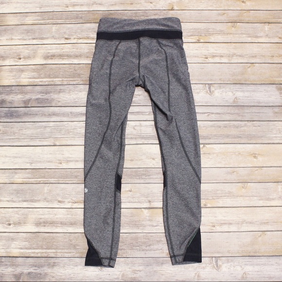 Lululemon Navy Blue Green Mesh Workout Leggings - Picture 2 of 6